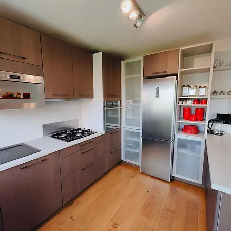 Maison Spacieuse 8 Pers Avec Jardin Aux Portes De Lille * Saint-Andre-lez-Lille