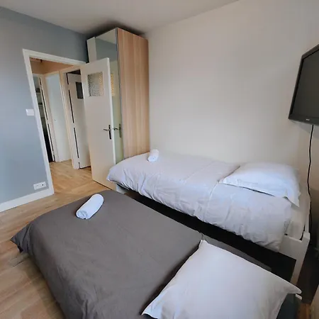 Amazing House 4 Bedrooms Parking Close To Lille Casa de Férias