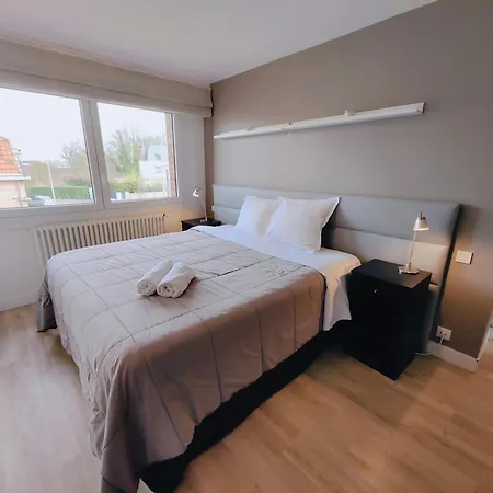 Amazing House 4 Bedrooms Parking Close To Lille Casa de Férias Saint-André