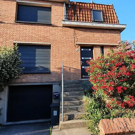 Maison Spacieuse 8 Pers Avec Jardin Aux Portes De Lille Ferienhaus